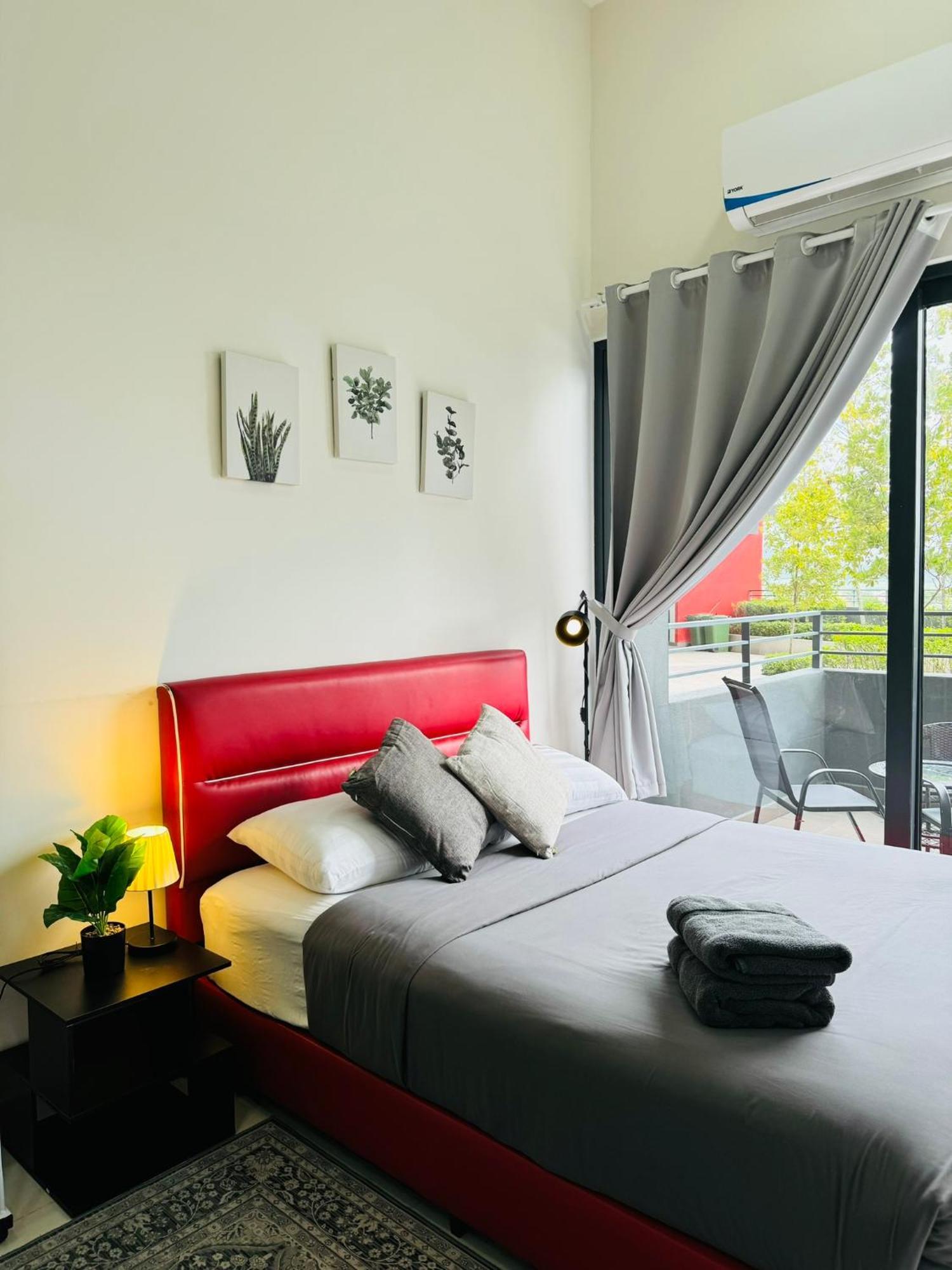 Coresoho Suite By Bkastaycation Kotawarisan Sepang Klia Airport, Free Wifi Exterior foto